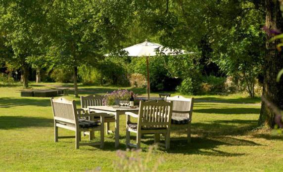 Le Prieure Bed & Breakfast Souillac Exterior photo